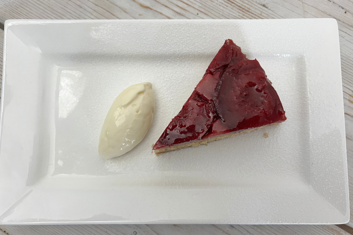 recipe image Plum Upside Down Cake