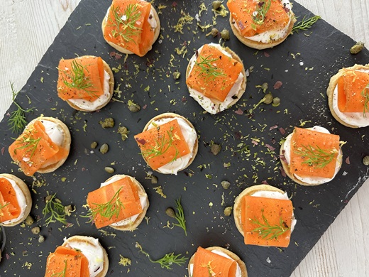 recipe image Smoked Carrot & Violife Creamy Blinis