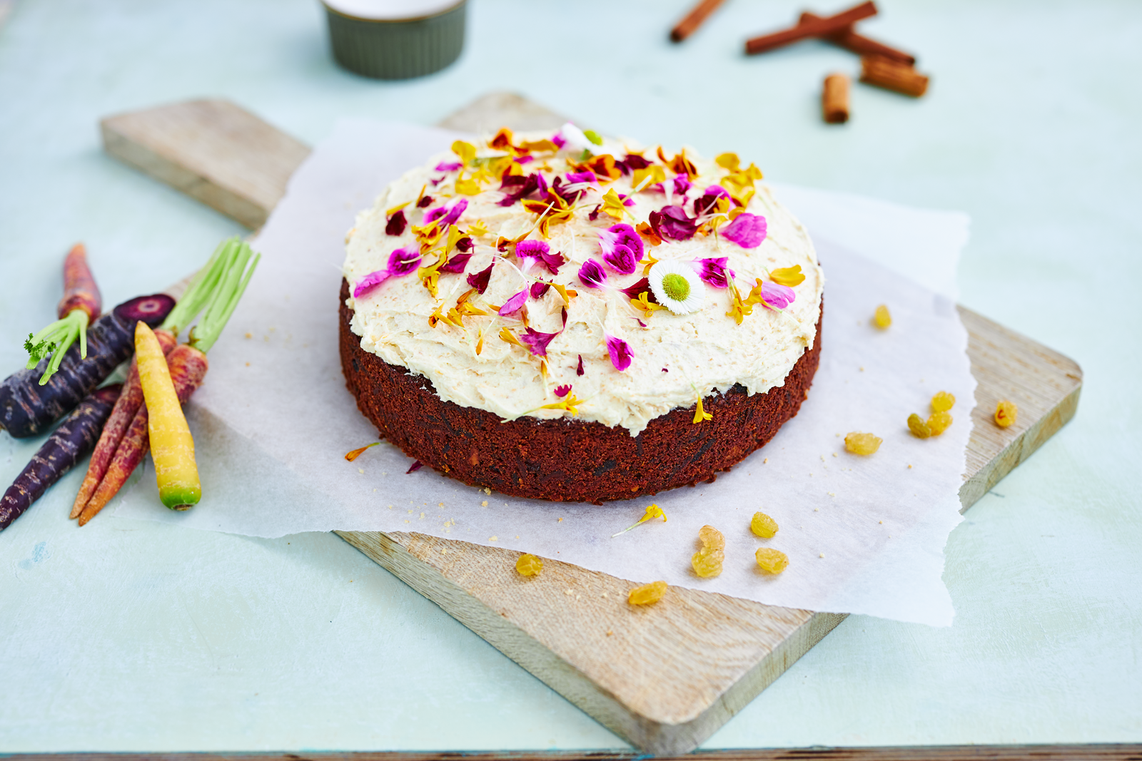 webimage-Carrot-flower-cake-png