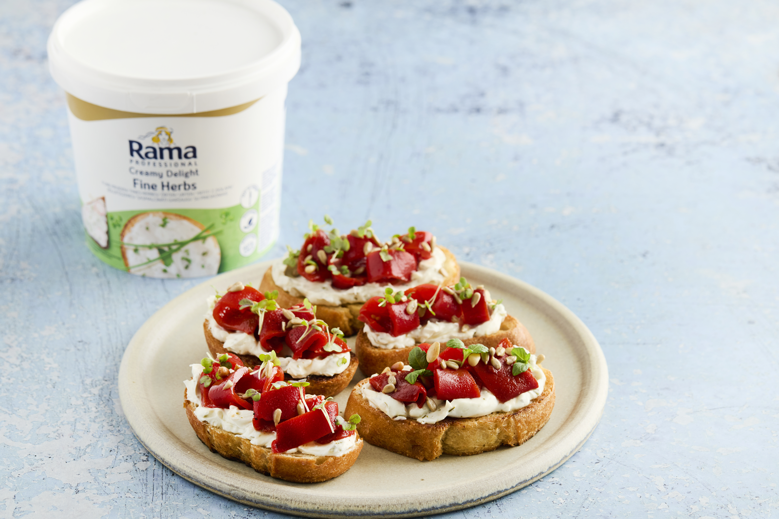 webimage-Bruschetta-with-Rama-fine-herbs