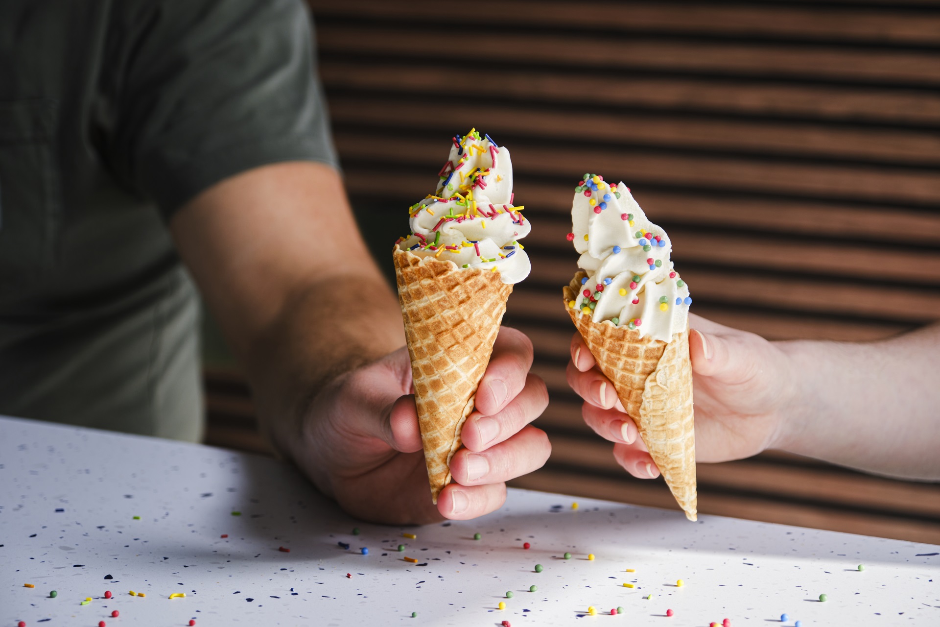Flora_IceCream_SoftServe_QSR_Sprinkes