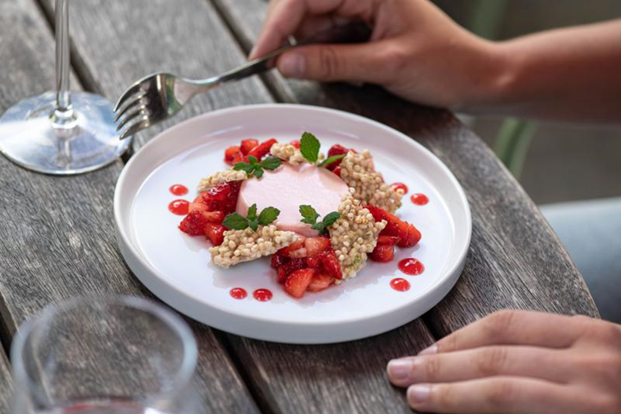 recipe image panna-cotta-met-aardbeien
