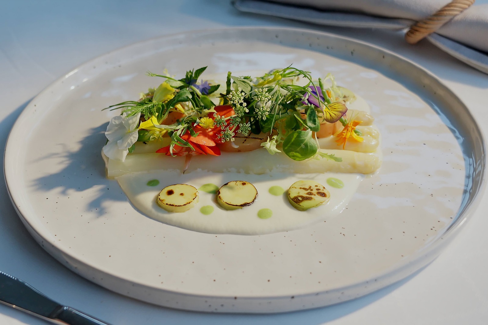 recipe image Geroosterde Asparges met Avocado